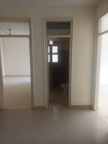 Room in 2 BHK Apartment at Breez Global Heights, Sohna Sector 33 – for Rent