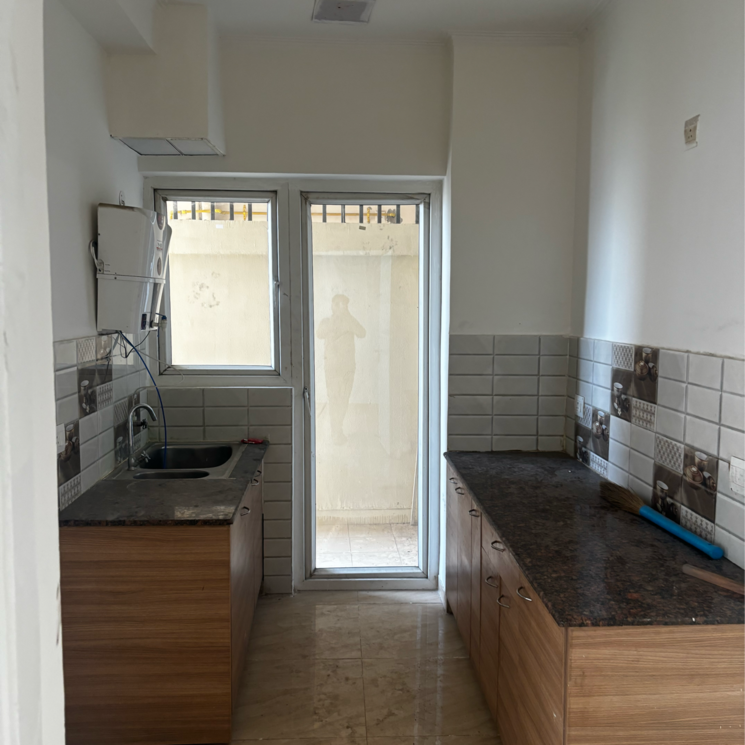 undefined, gaurs-16th-parkview-independent-floors 2 Bedroom 1000 Sq.Ft. Apartment In Sector 19 Yamuna Expressway Greater Noida 8282741