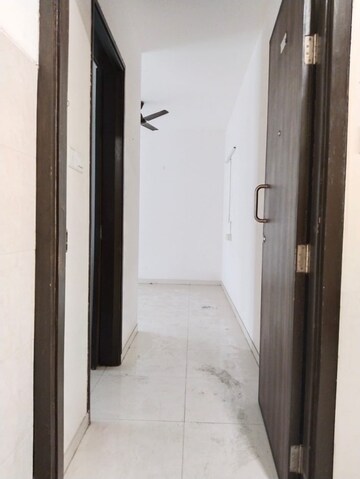 Building Lobby in 1.5 BHK Apartment at Indiabulls One Indiabulls Park, New Panvel – for Rent