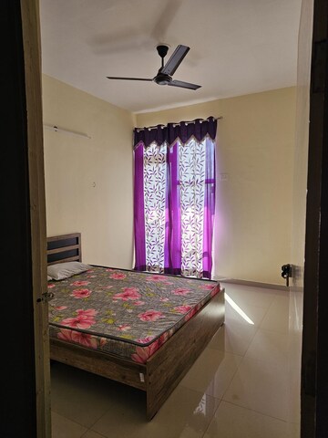 Bedroom in 2 BHK Apartment at Pyramid Elite, Sector 86 – for Rent