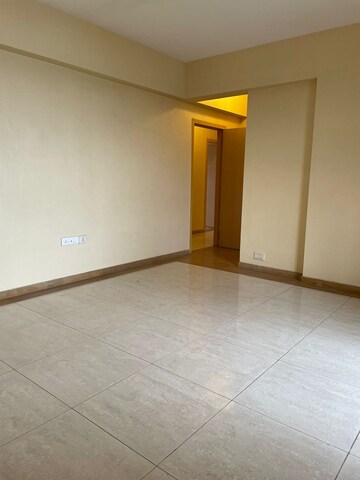 Room in 4 BHK Apartment at Hiranandani Gardens Odyssey I II, Powai – for Sale