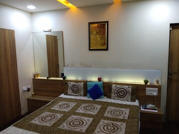 Bedroom in 3 BHK Apartment at Kanakia Challengers, Kandivali East – for Rent