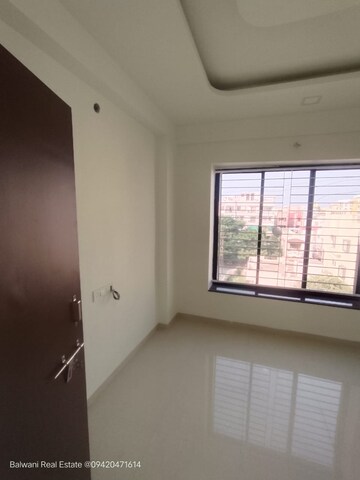 Room in 3 BHK Apartment at Manewada – for Sale