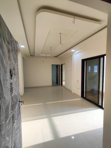 Room in 3 BHK Apartment at Manewada – for Sale