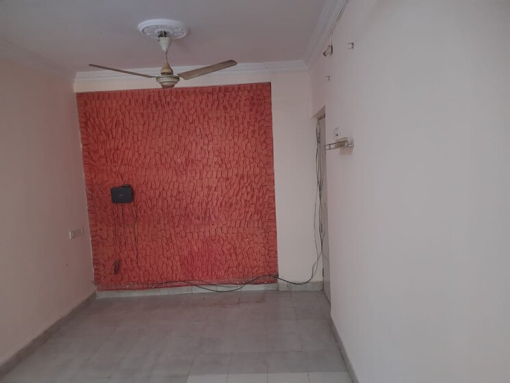 Bathroom, mira nagar 1 Bedroom 400 Sq.Ft. Apartment In Mira Nagar Mumbai 8282791