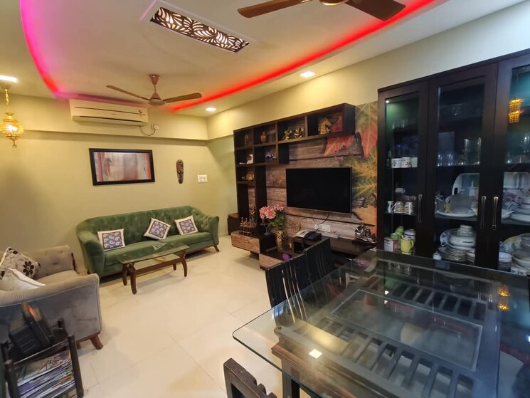 Living Room, lodha-splendora-phase-ii 3 Bedroom 953 Sq.Ft. Apartment In Ghodbunder Road Thane 8282800