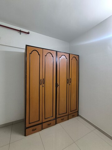 Room in 2 BHK Apartment at Shapoorji Pallonji Joyville Hinjewadi, Hinjewadi – for Rent