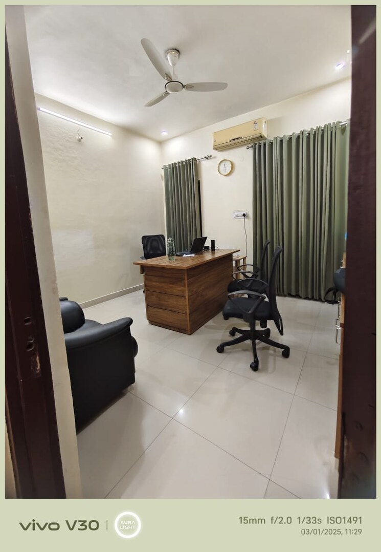 Master Bedroom, gomti nagar 5 Bedroom 1250 Sq.Ft. Independent House In Gomti Nagar Lucknow 8282819