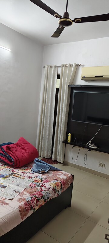 Bedroom in 5 BHK Independent House at Gomti Nagar – for Sale