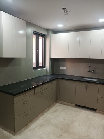 Kitchen in 2 BHK Builder Floor at Shastri Nagar – for Rent