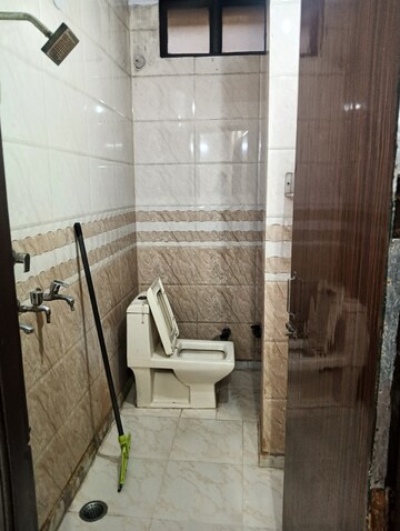 Bathroom in 2 BHK Builder Floor at Shastri Nagar – for Rent