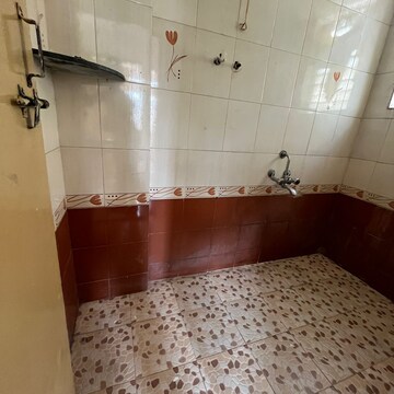 Bathroom in 1 BHK Independent House at Wadgaon Sheri – for Rent