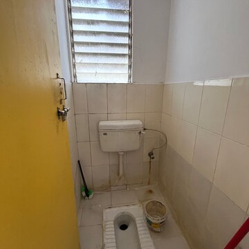 Bathroom in 1 BHK Independent House at Wadgaon Sheri – for Rent