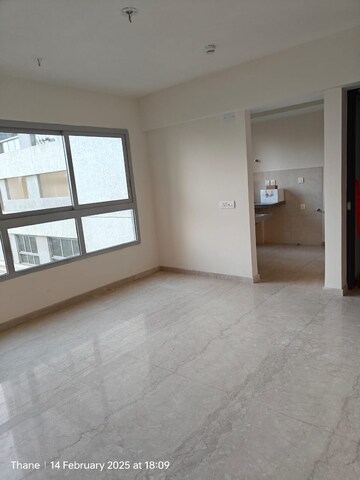 Room in 2 BHK Apartment at Piramal Vaikunth Vama, Balkum Pada – for Sale