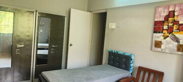 Room in  Pg at Santacruz East – for Rent