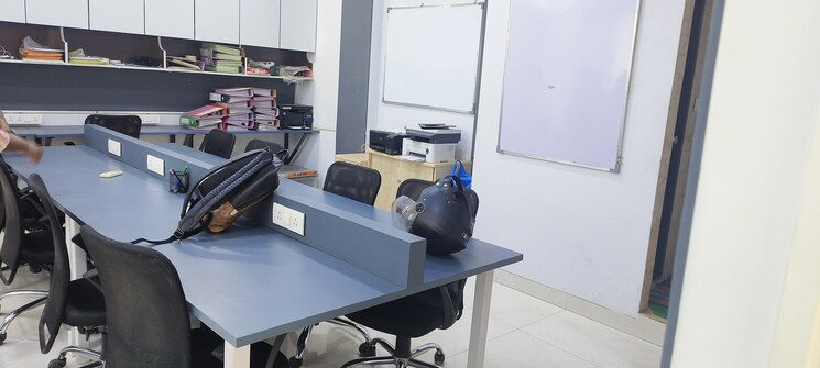 Team Area, shree-sai-krishna-chs Commercial Office Space 900 Sq.Ft. In Andheri West Mumbai 8282877