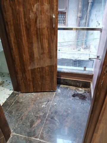 Balcony in 2.5 BHK Builder Floor at Shastri Nagar – for Rent