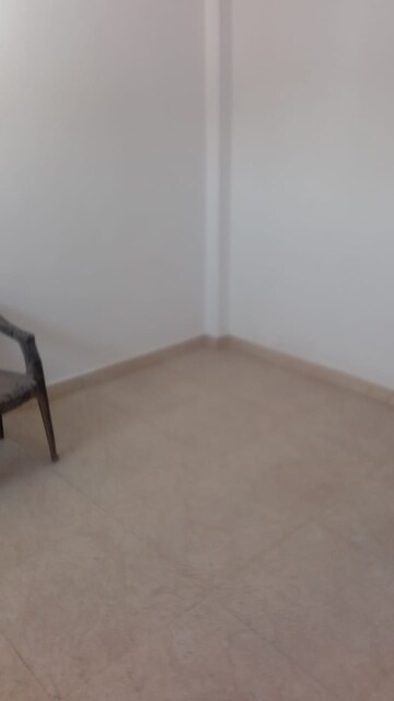 Room in 2 BHK Builder Floor at Vikas Puri – for Rent