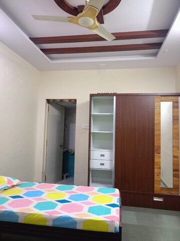 Room in  Pg at Siddheshwar Homes, New Karelibaug – for Rent