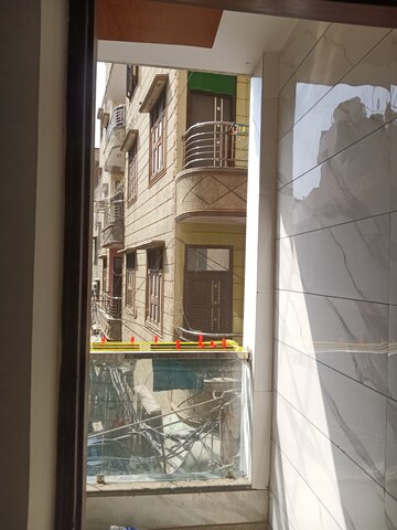 Balcony in 2.5 BHK Builder Floor at Shastri Nagar – for Rent
