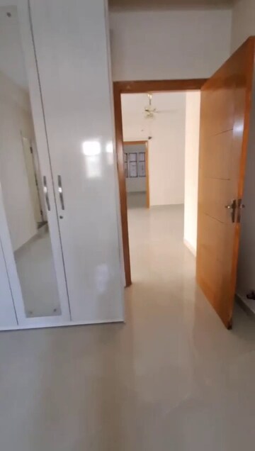 Furnished Amenities in 3 BHK Apartment at Jayanagar – for Rent