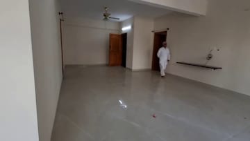 Room in 3 BHK Apartment at Jayanagar – for Rent