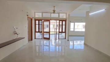 Room in 3 BHK Apartment at Jayanagar – for Rent