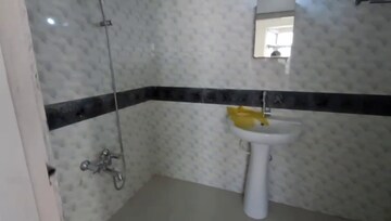 Bathroom in 3 BHK Apartment at Jayanagar – for Rent