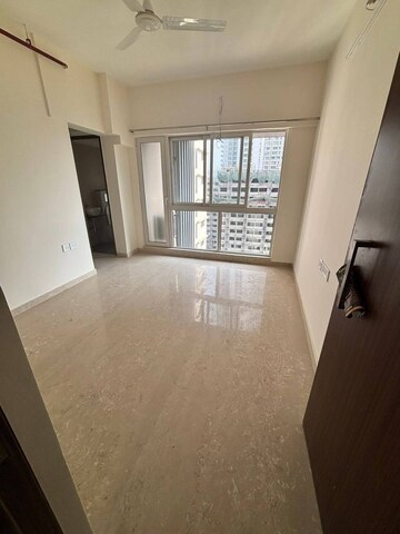 1 BHK Apartment For Rent in Omkar Signet, Malad East