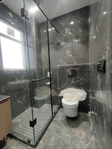 Bathroom in 3 BHK Builder Floor at Unitech Greenwood City Apartment, Sector 45 – for Rent