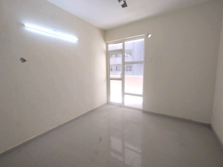 Room, signature-signum-95-ii 2 Bedroom 516 Sq.Ft. Apartment In Sector 95 Gurgaon 8282982