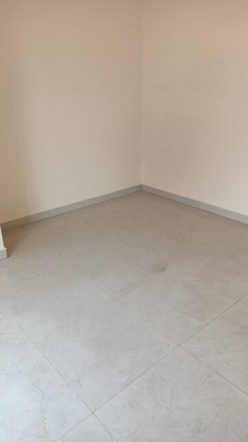 Room in 1 RK Apartment at Vaishnavi Dham Complex, Asangaon – for Sale