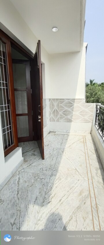 Balcony in 3 BHK Independent House at Sector 23a – for Rent