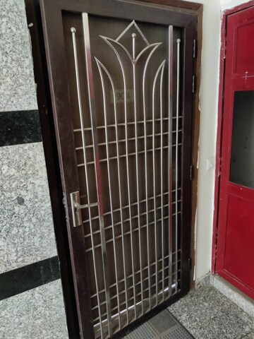 Building Lobby in 3 BHK Apartment at Mapsko Paradise, Sector 83 – for Sale