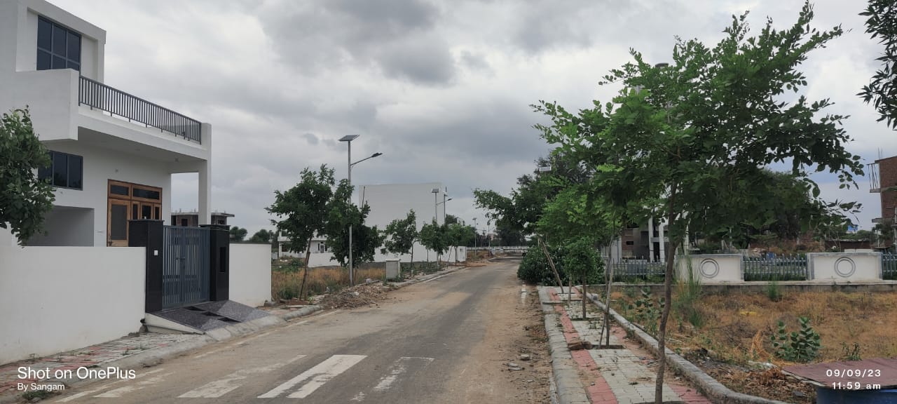 Plot For Sale in Homeland Vatsalya