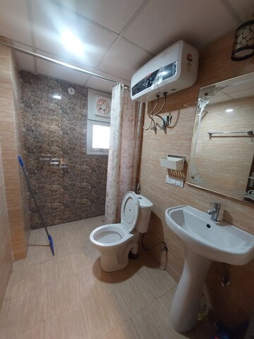 Bathroom in 3 BHK Builder Floor at DLF Vibhuti Khand, Gomti Nagar – for Rent