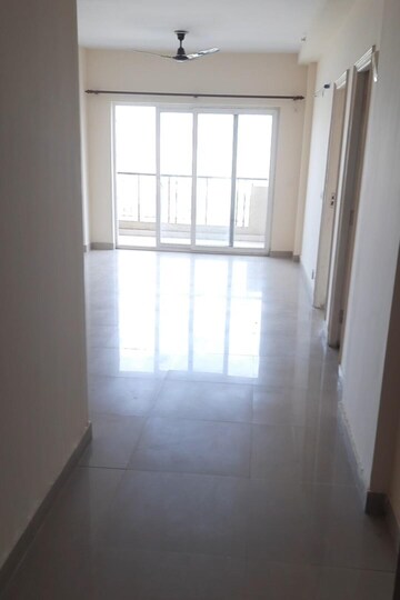Room in 3.5 BHK Apartment at Mapsko Casa BellA-Villas, Sector 82 – for Sale