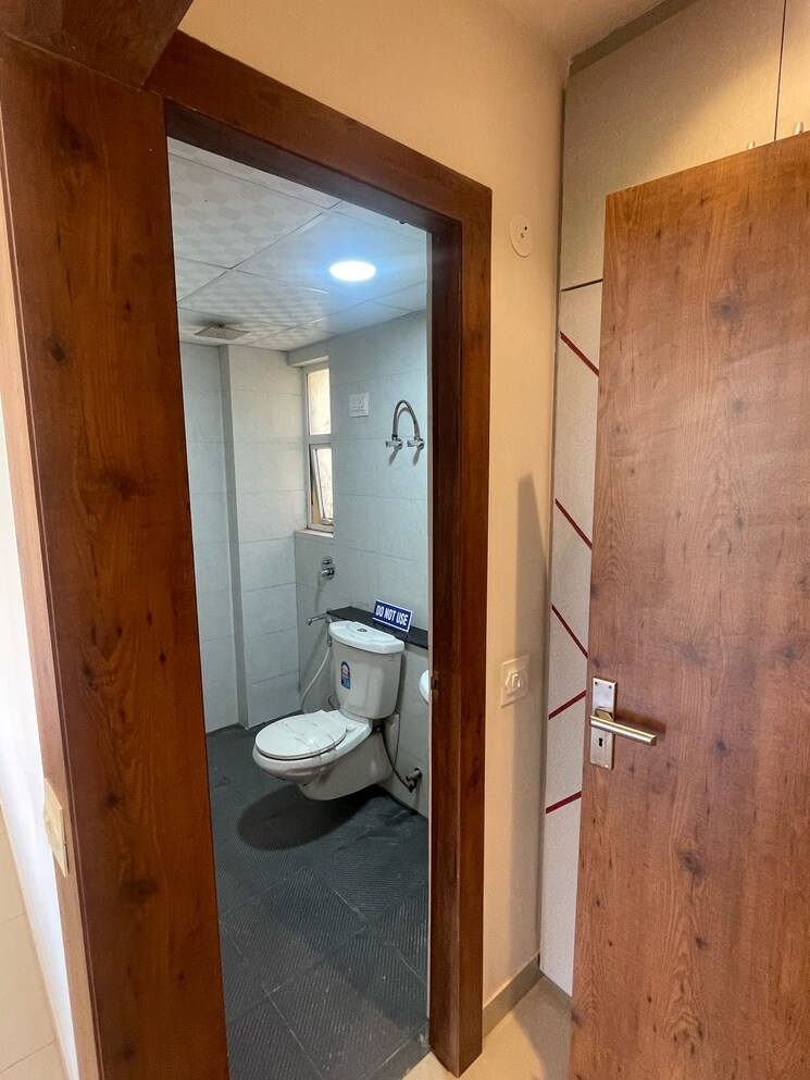 Bathroom, white-lily-residency 2 Bedroom 1225 Sq.Ft. Apartment In Sonipat Road Sonipat 8283327