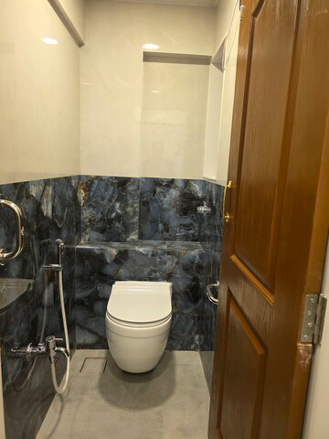 Bathroom in 1 BHK Apartment at YH Ibrahim Residency, Agripada – for Sale