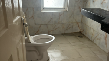 Bathroom in 3 BHK Apartment at Mapsko Casa BellA-Villas, Sector 82 – for Sale