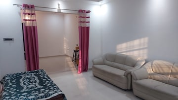 Bedroom in 3 BHK Builder Floor at DLF Vibhuti Khand, Gomti Nagar – for Rent