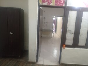 Room in 2.5 BHK Builder Floor at Sushant Lok 3, Sector 57 – for Sale