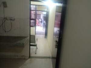 Building Lobby in 2.5 BHK Builder Floor at Sushant Lok 3, Sector 57 – for Sale