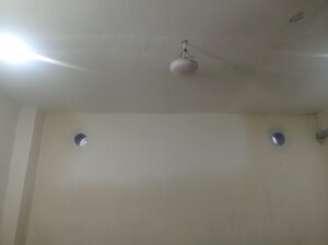 Furnished Amenities in 2.5 BHK Builder Floor at Sushant Lok 3, Sector 57 – for Sale