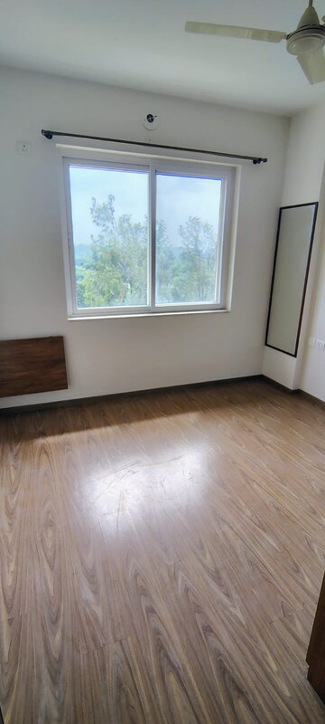 Room in 2 BHK Apartment at Prestige Misty Waters, Hebbal – for Sale