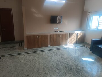 Room in 2 BHK Apartment at Manikonda – for Rent