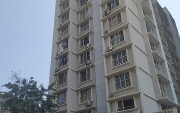 1 BHK Apartment For Rent in Raj Laxmi CHS, Borivali West