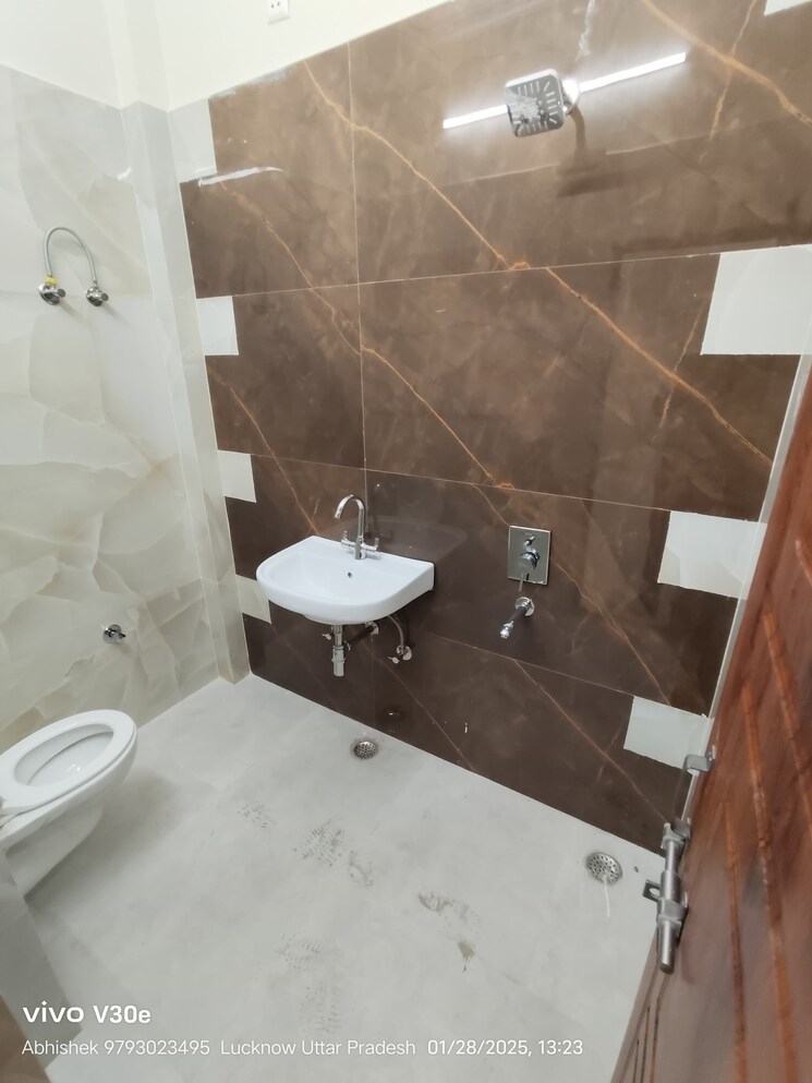 Bathroom, jankipuram extension 2 Bedroom 1227 Sq.Ft. Independent House In Jankipuram Extension Lucknow 8283624