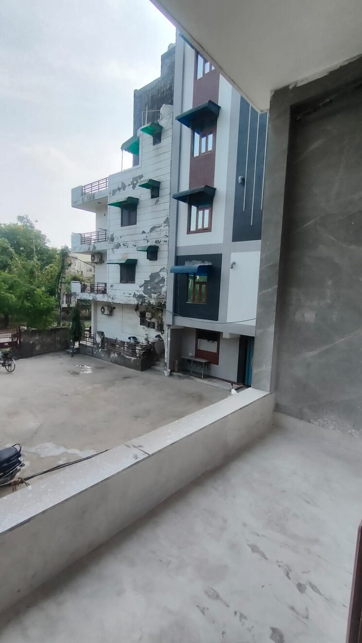 Exterior View, rohini sector 25 3 Bedroom 870 Sq.Ft. Builder Floor In Rohini Sector 25 Delhi 8283659