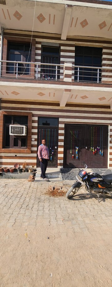 Parking in 2 BHK Independent House at Raj Nagar Extension – for Sale